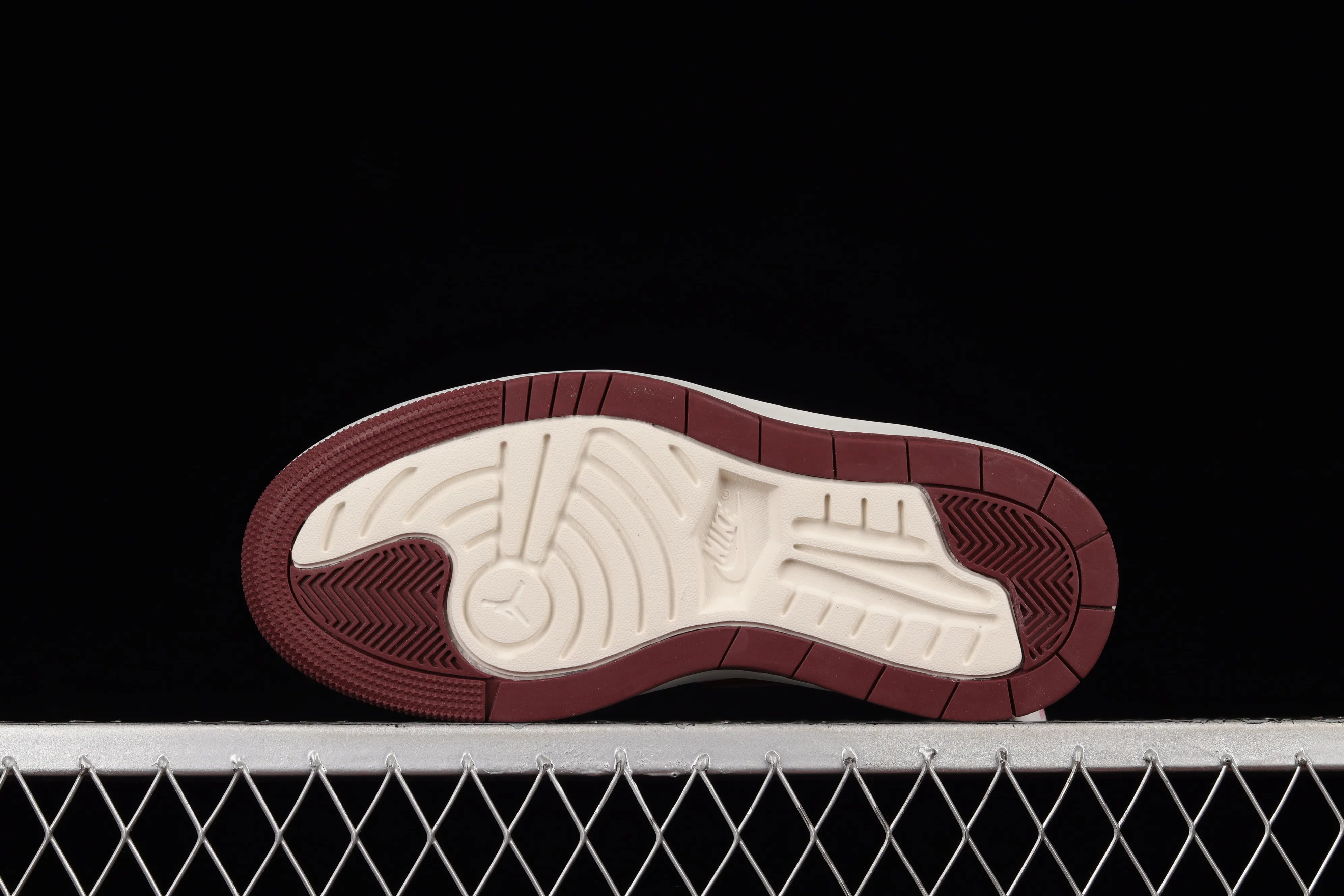 All categories Air Jordan Jordan series basketball shoes Air Jordan 1 Low Air Jordan 1 Elevate Low SE "Wolf Grey" Little AJ thick-soled retro basketball shoes DH7004-161